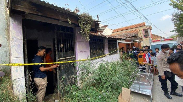 Polisi Meriksa Sebab Kematian Ibu-Anak di Bandung